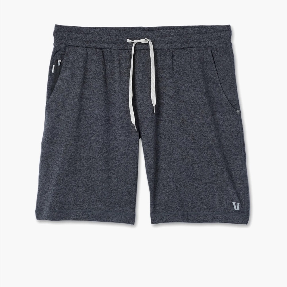 Vuori Men's Ponto Performance Shorts Charcoal  Size M  Like New!